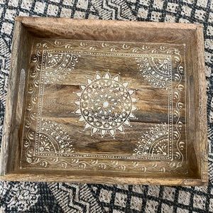 Cute floral platform (DECOR USE ONLY)